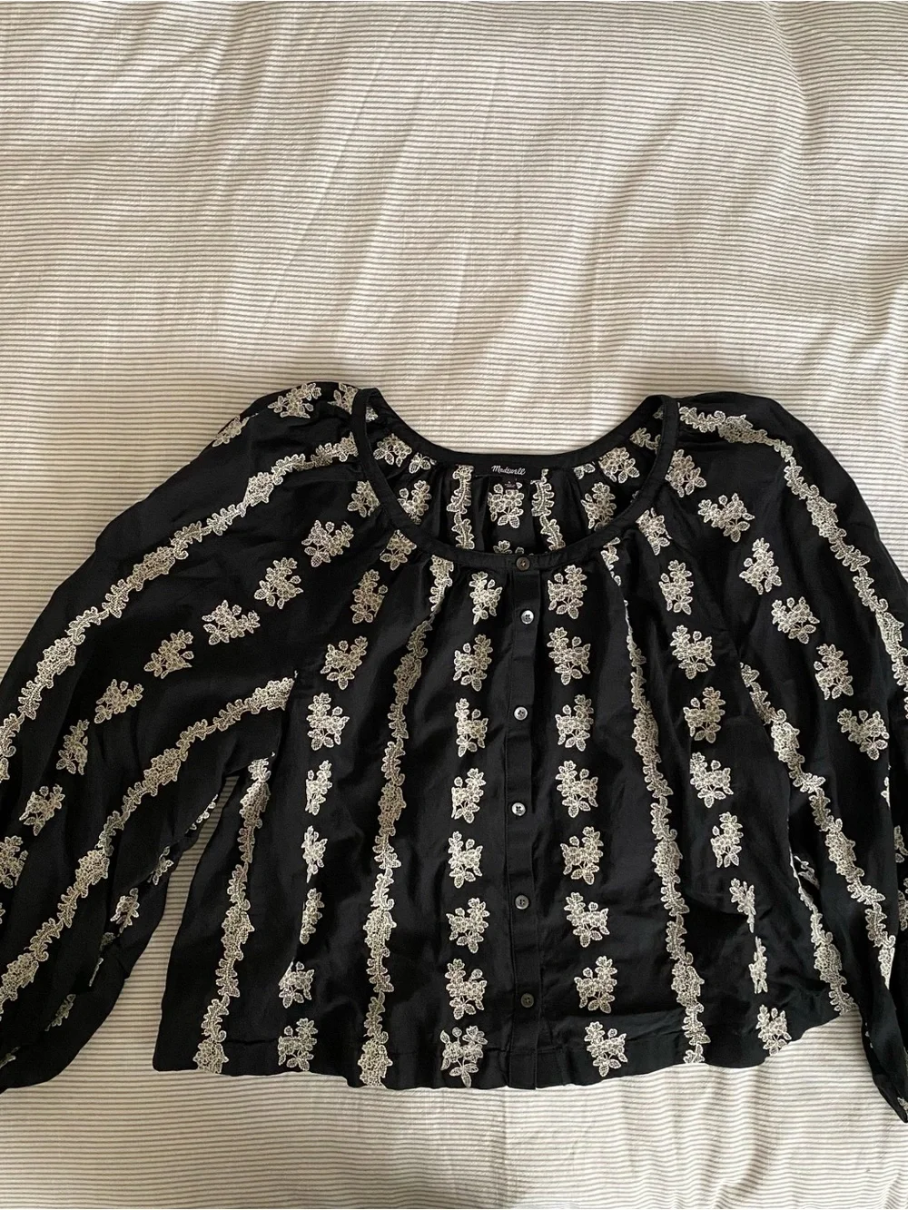 Madewell Embroidered Puff Sleeve A-Line Top Size S Black and White